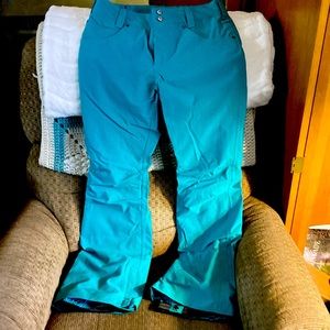 Aperture 10K snow pants size SMALL